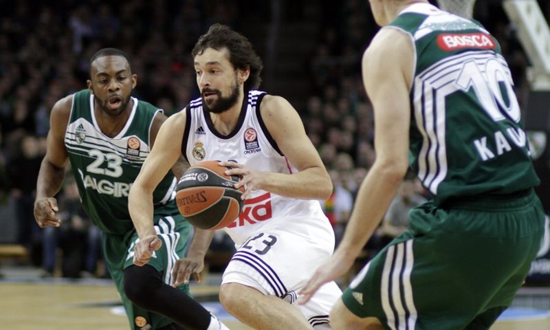 Spektakl u Barceloni, Llull spasio Real Madrid, Suton još jednom odličan