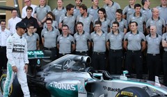 Lewis Hamilton pobjedom u Abu Dhabiju stigao do svojeg drugog naslova prvaka svijeta