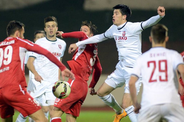 Zagreb se pogotkom u sudačkoj nadoknadi iz Splita vraća s bodom, nakon zaostatka 0:2