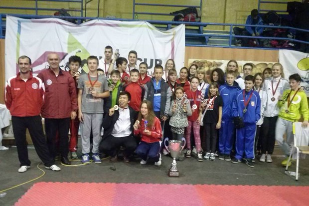 Taekwondo borci Karlovačke županije odlični u Slovačkoj