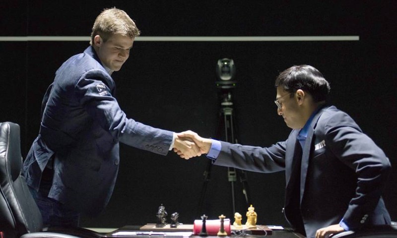 Magnus Carlsen ponovno svladao Ananda i obranio naslov prvaka svijeta