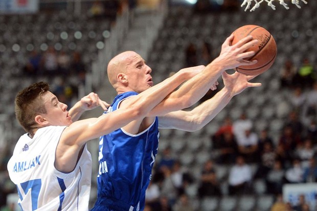 Budućnost nadigrala Partizan u Pioniru i zadržala dva boda prednosti pred Cedevitom