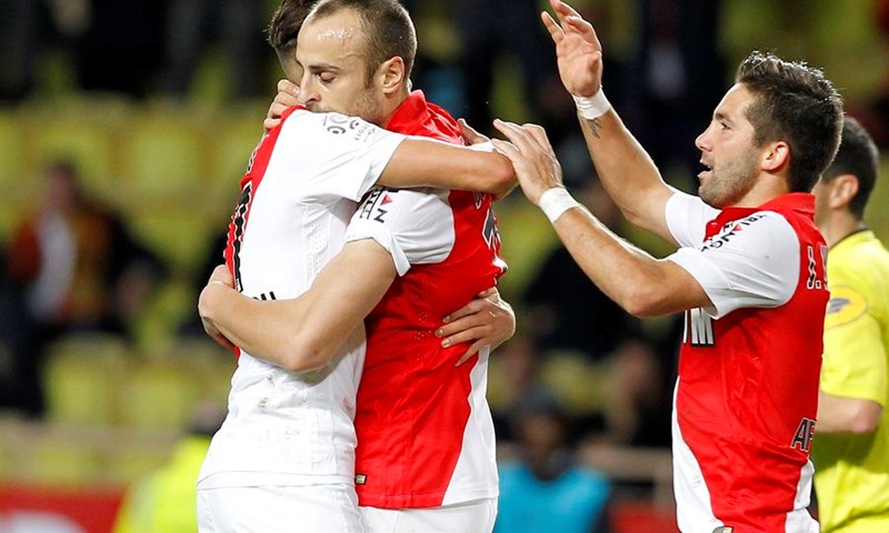 Pastore se dogovorio s PSG-om, Berbatov i Stekelenburg napuštaju Monaco