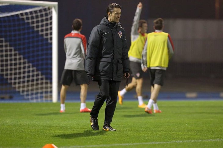 Izbornik Kovač upozorava: "Važno je da Kramarić igra, zaradu u drugi plan. Lovren se neće predati"