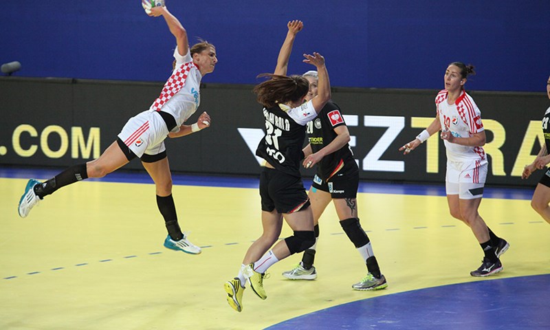 Hrvatska izdržala 15 minuta i nakon toga potonula u visok poraz