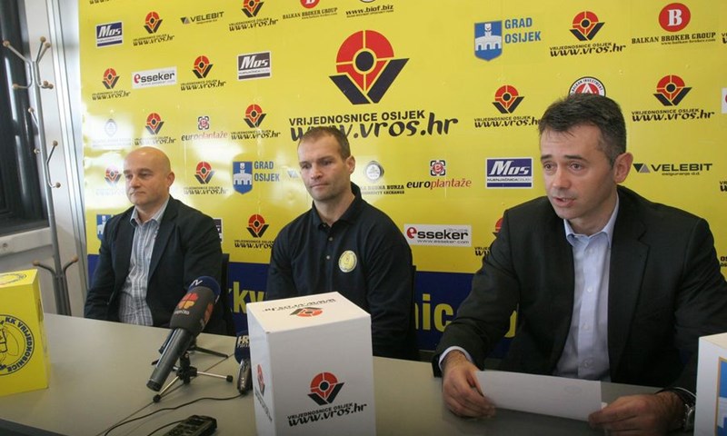 Krstić: "Ako malo olabaviš, dolazi kazna"