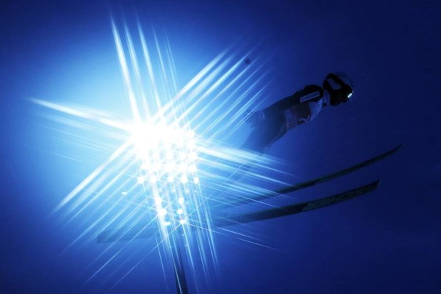 Svjetski kup u skijaškim skokovima kreće 20 dana ranije na skakaonici s umjetnom podlogom