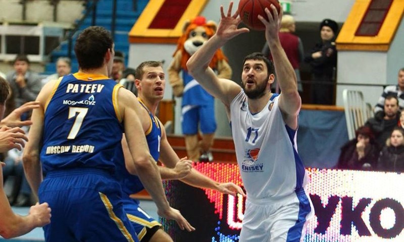 Četiri trice Popovića u novoj pobjedi Himkija na gostovanju u Krasnojarsku