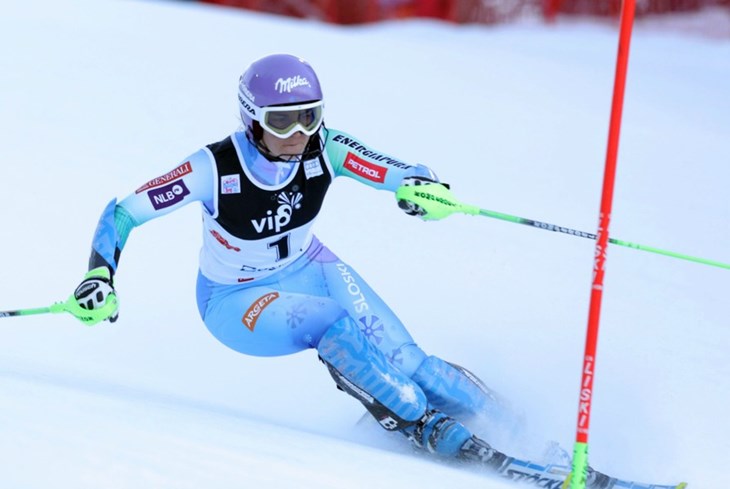Mikaela Shiffrin uvjerljivo vodeća nakon prve utrke, Tršinski jedina završila utrku od hrvatskih predstavnica