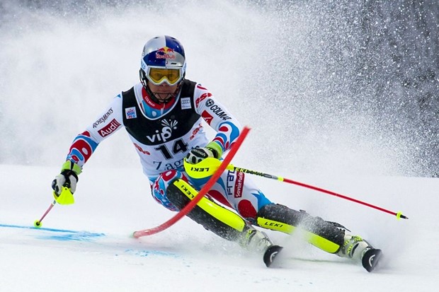 Trostruko slavlje Francuza, Zubčić 17., Zrnčić-Dim 18.