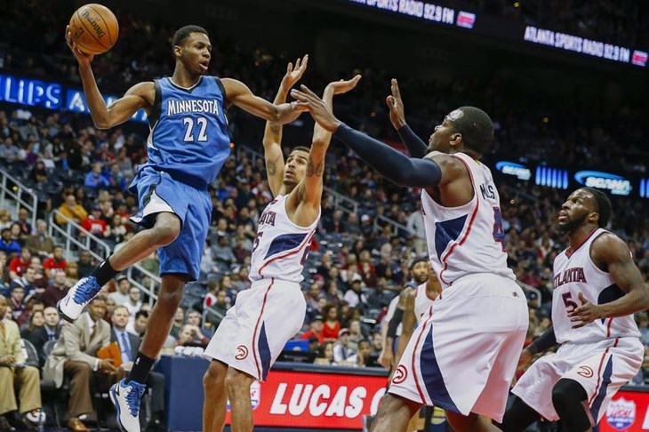 VIDEO: Wiggins tricom sa sirenom srušio Thunder, Schroder ozlijeđen u porazu Hawksa kod Netsa