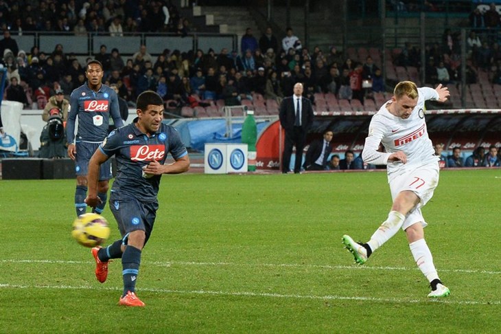 Video: Napoli preko Higuaina u trećoj minuti nadoknade eliminirao Inter