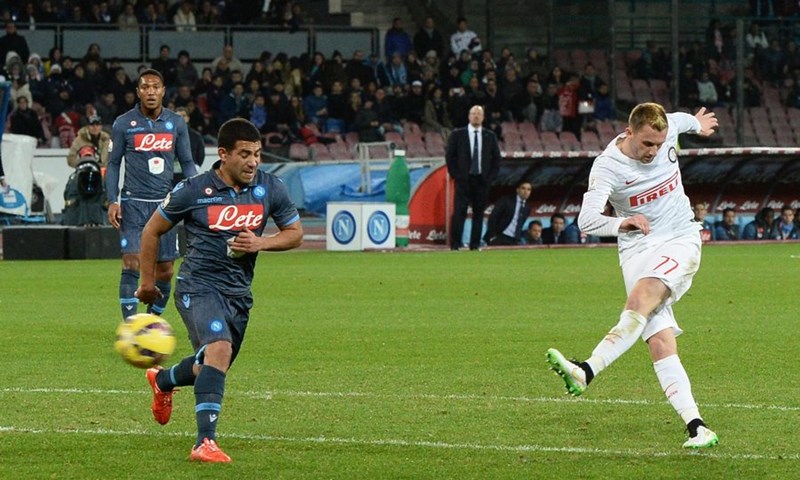 Video: Napoli preko Higuaina u trećoj minuti nadoknade eliminirao Inter