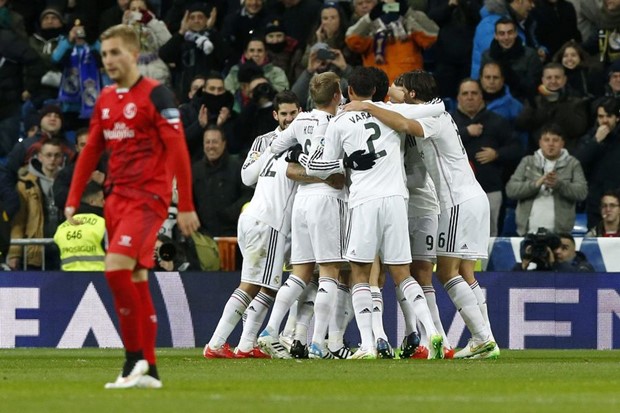 Video: Real Madrid golovima Jamesa i Jesea Rodrigueza do tri boda u zaostalom susretu