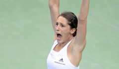 Petković odvela Njemačku do polufinala Fed kupa, Francuskinje napravile preokret u Italiji