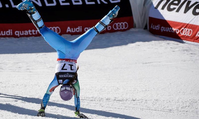Slovenski sportaši godine Tina Maze i Peter Prevc, Jakov Fak drugi