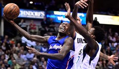 Video: Ozljede zaustavile Maverickse protiv Clippersa, 1000. pobjeda Grega Popovicha