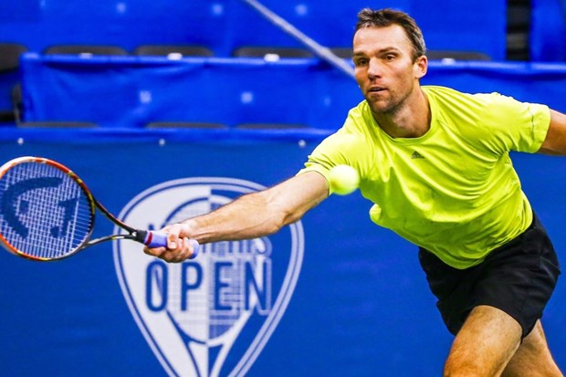 Karlović bez gubitka seta protiv Slovaka za prolazak u drugo kolo turnira u Memphisu