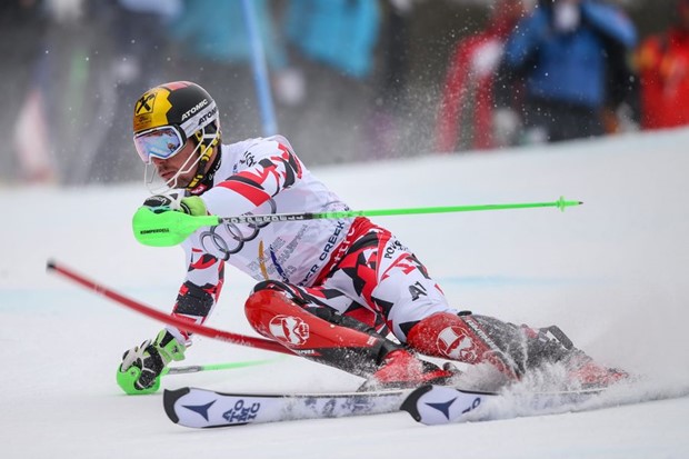Marcel Hirscher u dobitnoj poziciji nakon prve vožnje slaloma, tri Hrvata u Top 30