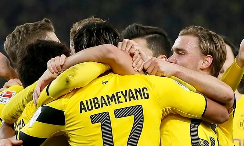 Video: Uporna Borussia (D) slomila i Schalke u derbiju, minimalna slavlja Bayera i Herthe