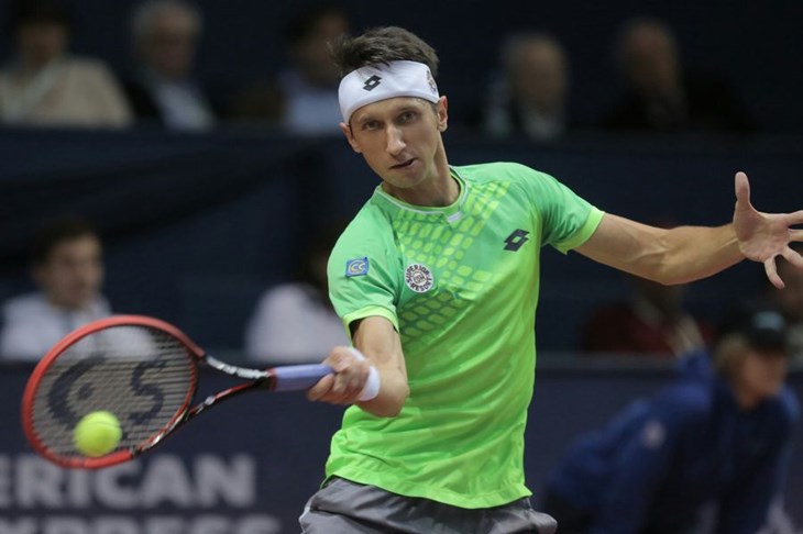 Stahovski iskoristio loš dan Wawrinke, Marin Draganja u finalu parova