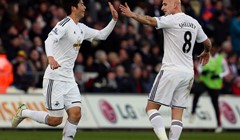 Video: Kiks Chelseaja protiv Burnleya, Jelavić zabio QPR-u i postao najbolji strijelac Hulla u Premiershipu