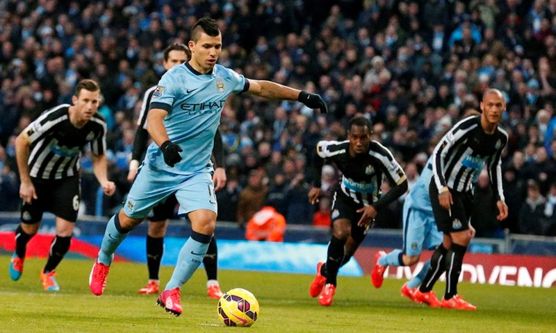 City zabio Newcastleu pet komada i smanjio prednost Chelseaja na pet bodova