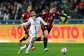 Video: Djourou skrivio dva jedanaesterca, Meier pogodio jedan, Eintracht pobijedio HSV