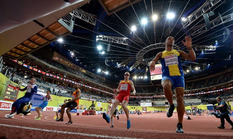 Zlatni Lavillenie napao svoj svjetski rekord, skok u vis pripao Ruskinji, skok u dalj Srpkinji