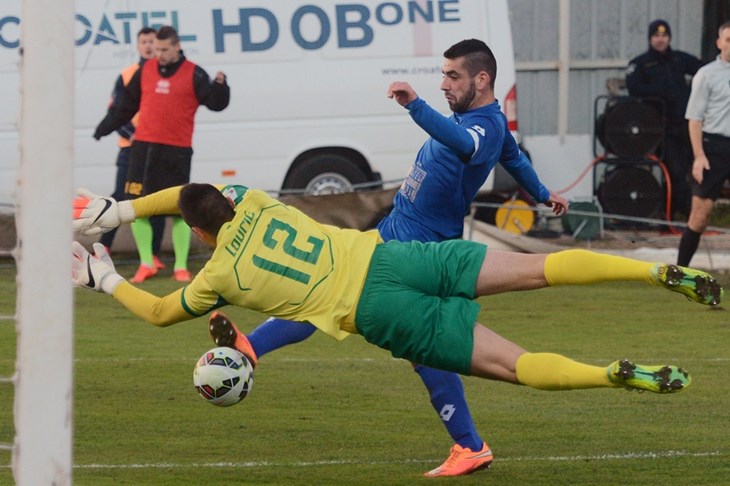 Zadar sačuvao mrežu u Puli, derbi začelja bez pobjednika