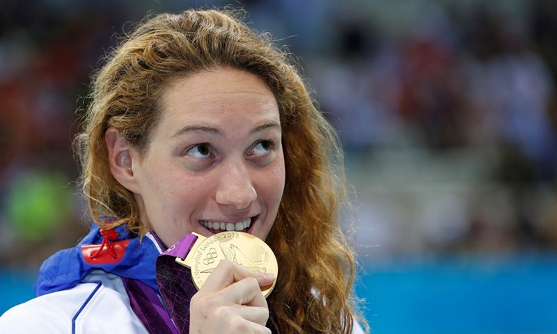 Olimpijska pobjednica iz Londona Camille Muffat poginula u helikopterskoj nesreći