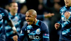 Video: Porto fantastičnom dalekometnom paljbom potopio Basel