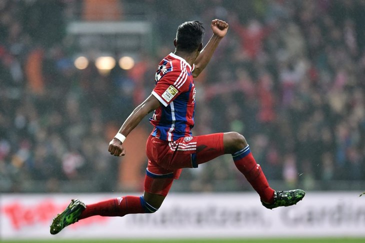 Video: Bayern ne prestaje "gaziti" svoje suparnike, Schalke spasio bod u Berlinu