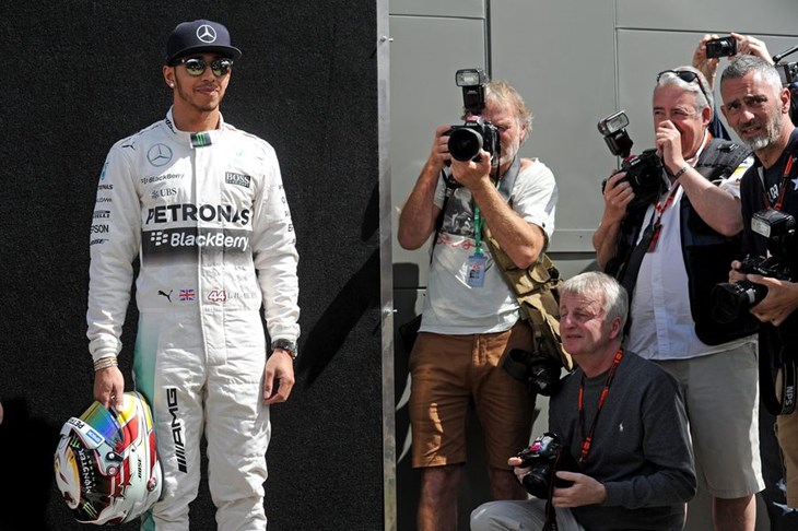 Lewis Hamilton u obranu naslova krenuo pobjedom u utrci u Australiji