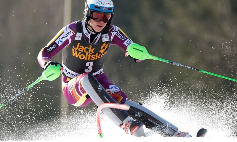Kristoffersen najbrži u prvoj vožnji slaloma u Val d'Isereu, Hrvati bez druge vožnje