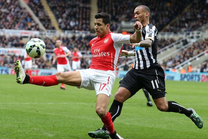 Video: Giroud vodio Arsenal do pobjede u Newcastleu, Tottenham u efikasnom dvoboju nadvisio Leicester