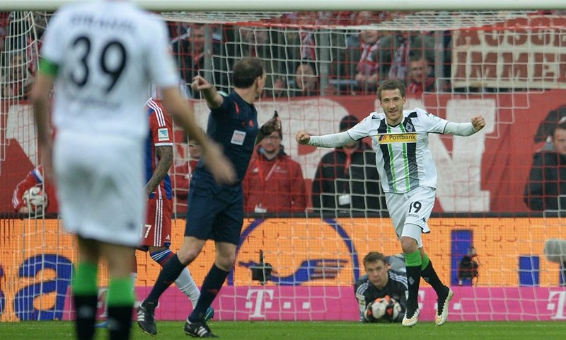 Video: Borussia Mönchengladbach iznenadila Bayern na Allianz Areni, Wolfsburg remizirao kod Mainza