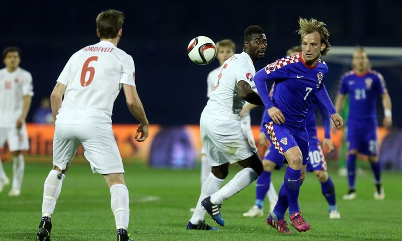 Rakitić: "Bilo bi čudno da sam nezadovoljan, ali moramo neke stvari popraviti"