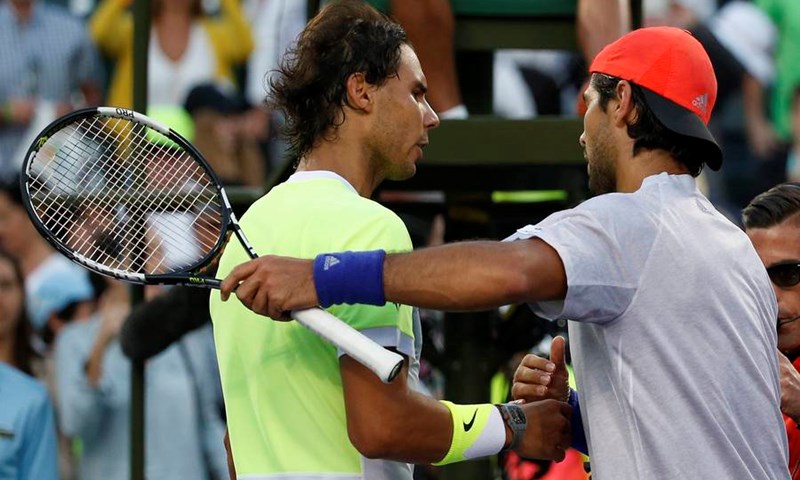 Nadal ispao u trećem kolu: "Previše sam nervozan, moram si pomoći. Za tjedan ili godinu dana, uspjet ću"
