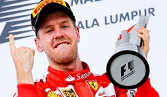 Vettel o Hamiltonu: "Rijetko radi greške, uživam se s njim utrkivati"
