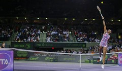 Venus Williams bez polufinala, Đoković prošao sa 6:0 u trećem setu, Raonić ispao u "maratonu"