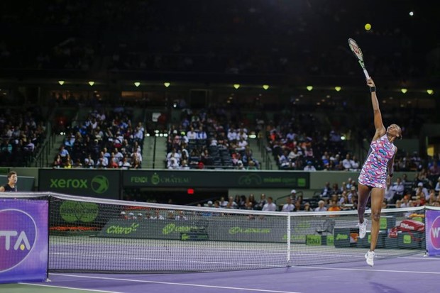 Venus Williams bez polufinala, Đoković prošao sa 6:0 u trećem setu, Raonić ispao u "maratonu"