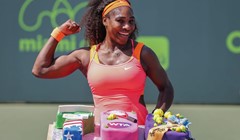 Šafarova se pobrinula za zanimljivo finale, Serena Williams velikim povratkom do novog trofeja