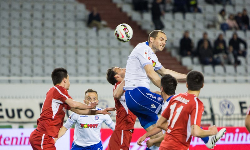 Burić: "Straha nema. Onaj koji se boji, taj i gubi", Milović: "Tribine u Dugopolju naša su prednost"