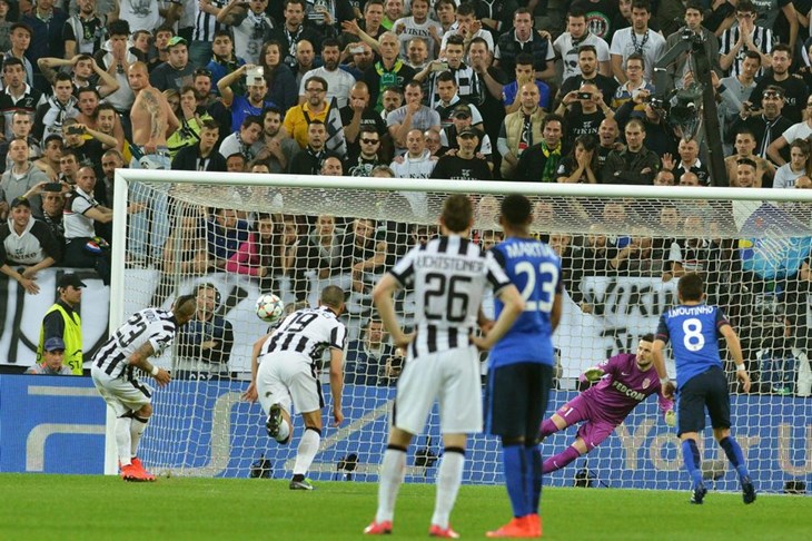 Video: Vidal iz penala za minimalnu prednost Juventusa pred uzvrat u Kneževini