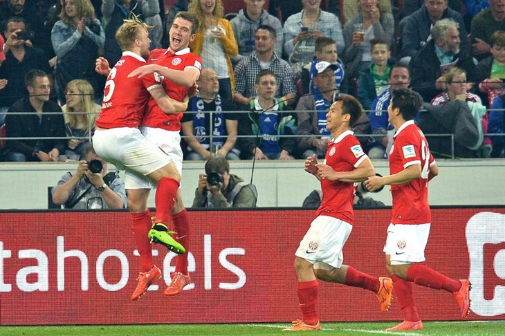 Schalke već šestu utakmicu u Bundesligi bez pobjede, Bell mu presudio u Mainzu