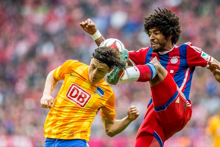 Video: Neuer sačuvao Bayern, Schweinsteiger probio oklop Herthe, Bavarci stavili ruku na trofej