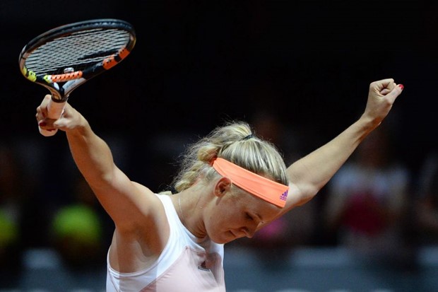Wozniacki u odličnom meču eliminirala Simonu Halep za finale Stuttgarta