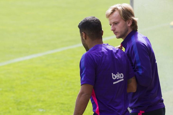 Neuer na golu, bez igrača Reala: Ivan Rakitić u Uefinoj idealnoj postavi