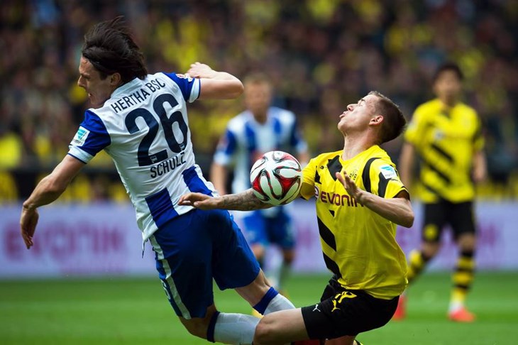 Video: Augsburg petom svladao Bayern, uz isključenje Reine i promašaj s 11m, Borussia (M) druga